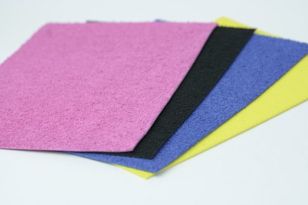 GOMA EVA 56 X 42 TOALLA VARIOS COLORES