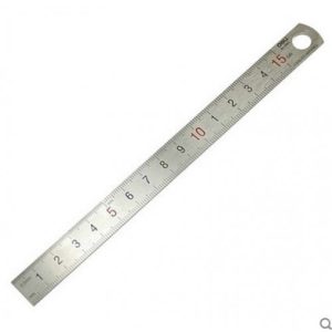 REGLA METALICA 15 CM