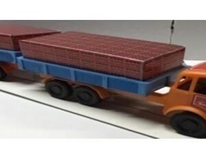 CAMION CON CONTENEDOR DOBLE